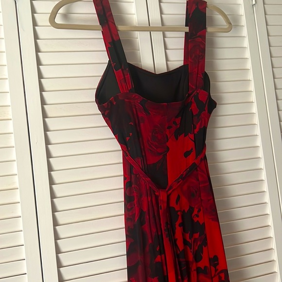 Red & Black Rose Dress - Picture 4 of 4